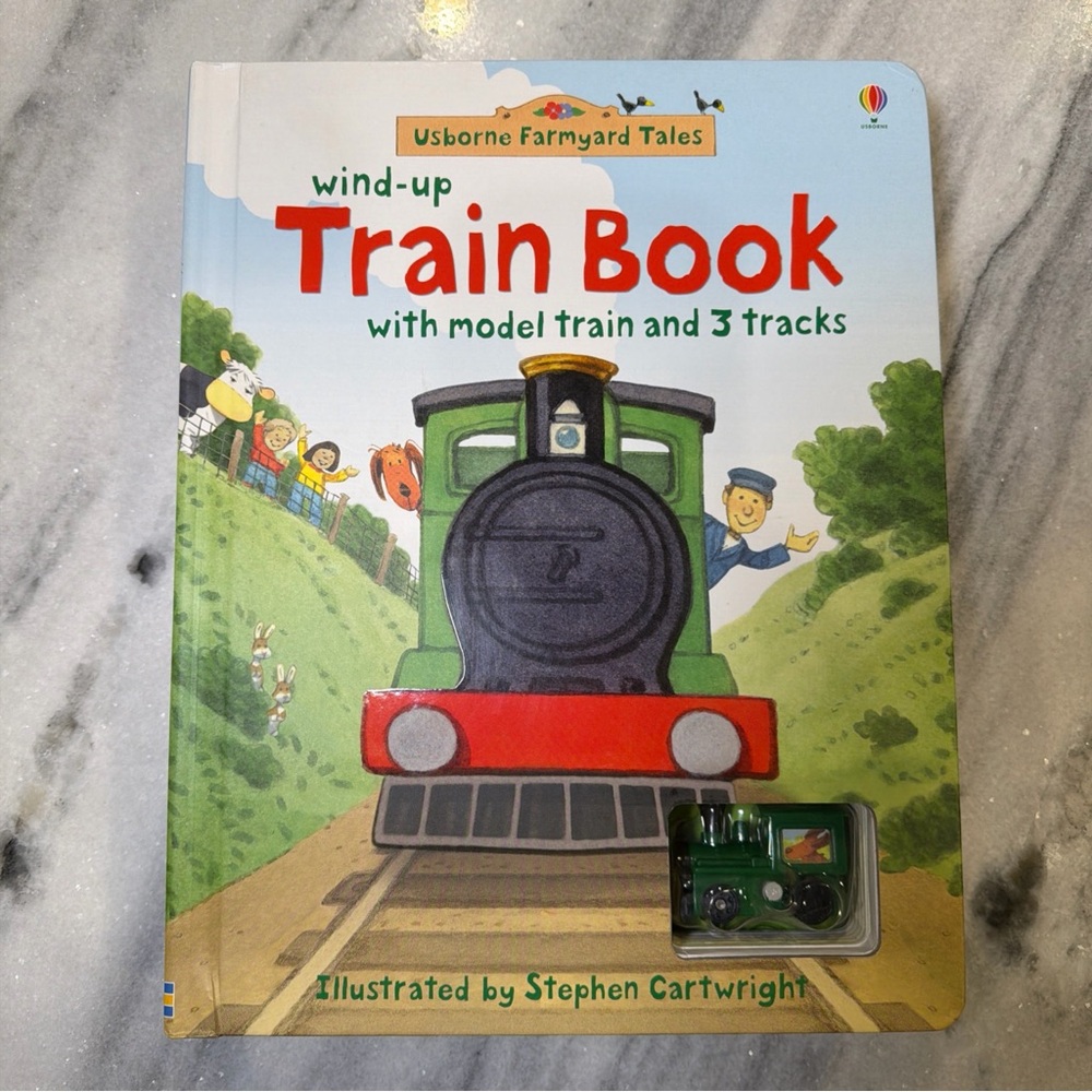 Usborne Farmyard Tales Wind Up Train Book with Tracks‎ & Model Train NEW